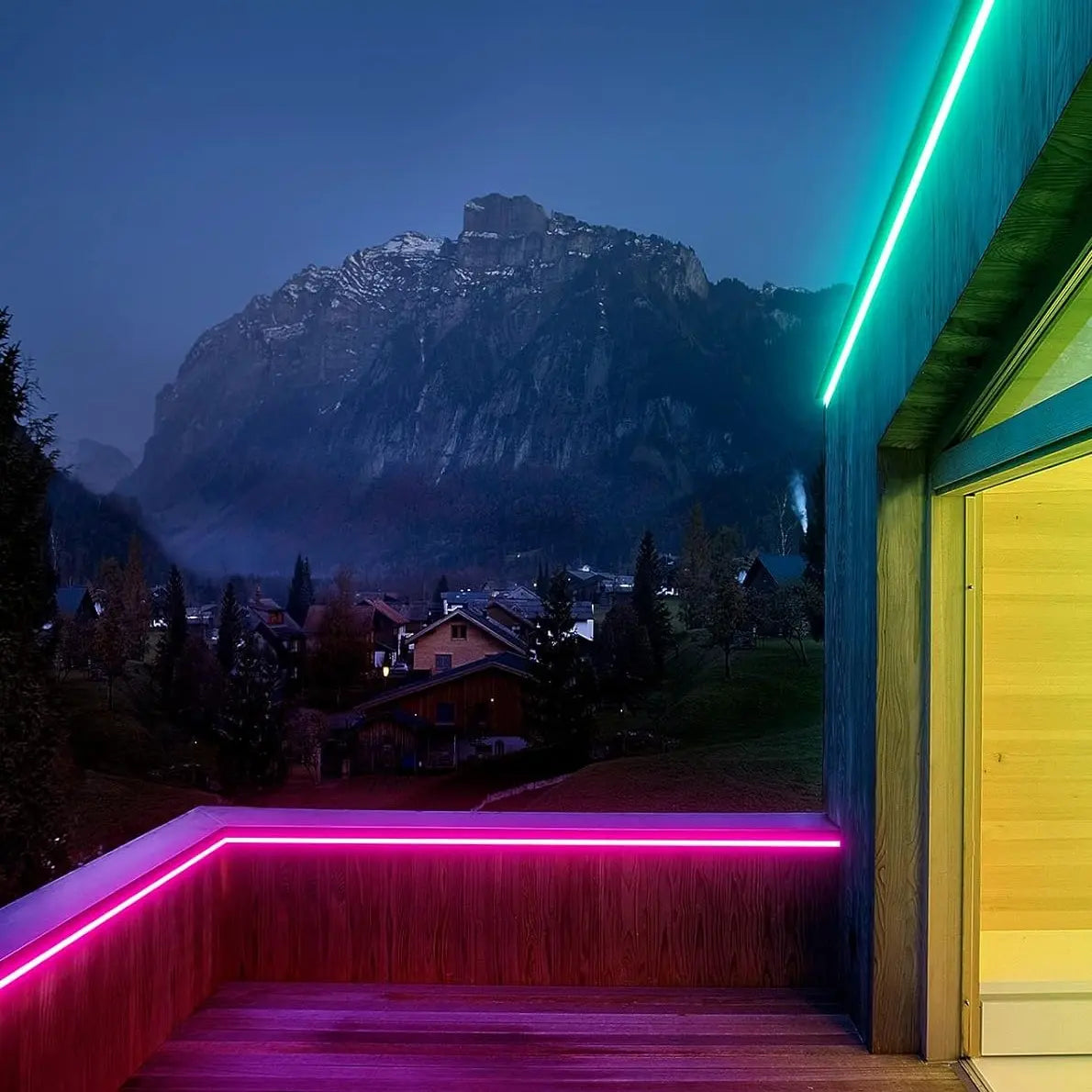 Waterproof RGB Neon LED Strip Light – Flexible Colour-Changing Rope Light with Remote Control for Indoor & Outdoor Use